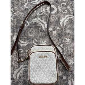 Michael Kors Flight Bag